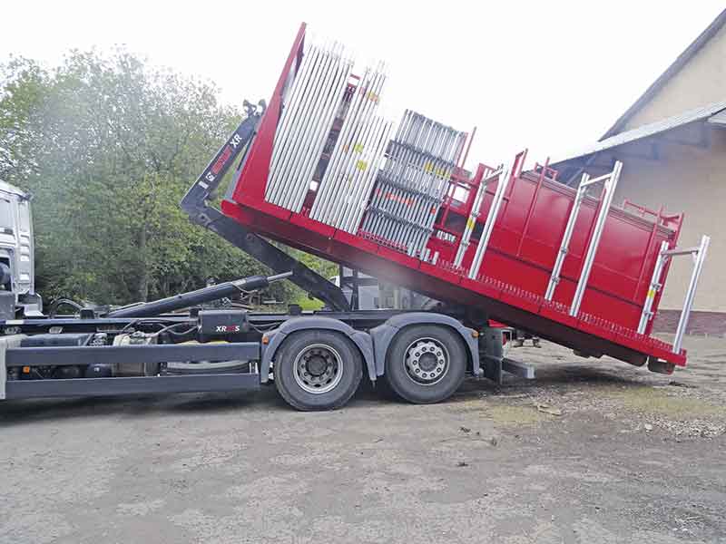Monter rusztowań lub pomocnik - blisko granicy - Zwickau