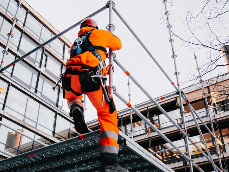 Monter rusztowań / pomocnik - Niemcy - Ostrzeszów